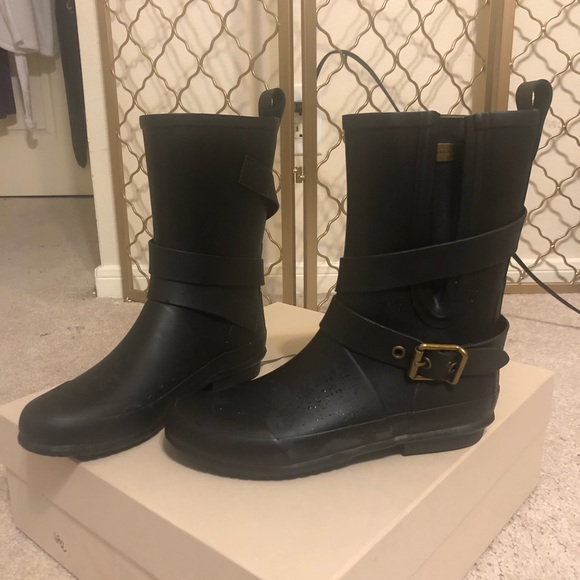 Selling for $270 - Picture 4 of 5